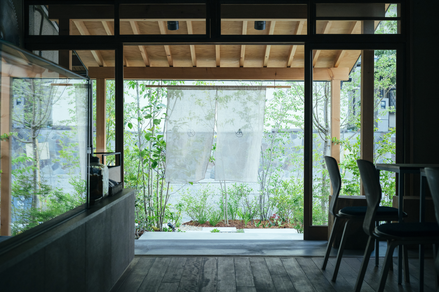 Gallery of Ranran Shop / Studio Suido - 13