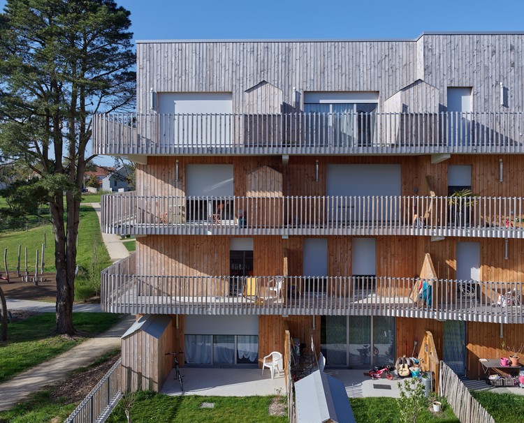 105拉杰奎尔社区，延续的木质阳台 / Guinée et Potin Architects - 更多图片