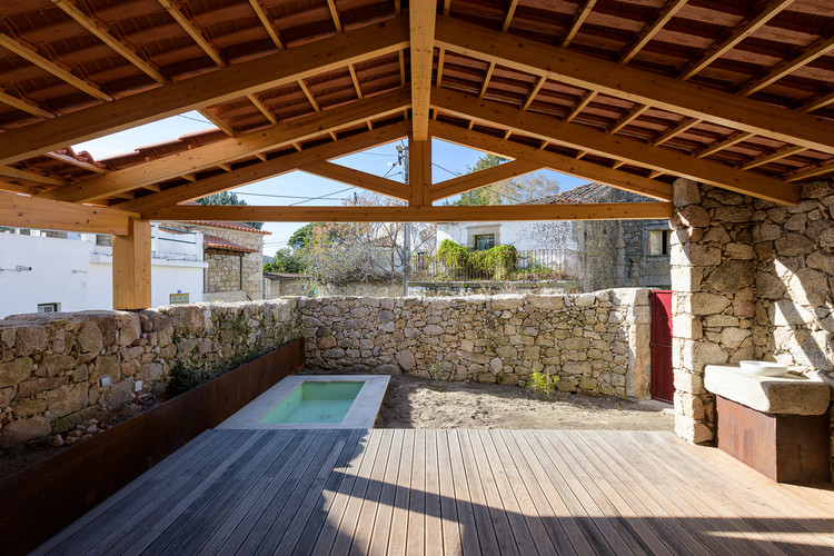 Casa Rural / HBG Arquitectos - Fotografia de Interiores, Viga, Cadeira