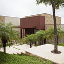 Fazenda da Grama I House / Deborah Roig - Exterior Photography, Houses, Garden