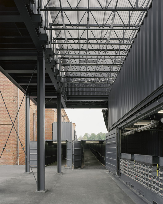 Saxony State Exhibition 2020 Entrance Pavilion / AFF architekten + Georgi Architektur + Ilja Oelschlägel Produkt Design - Interior Photography, Beam, Steel