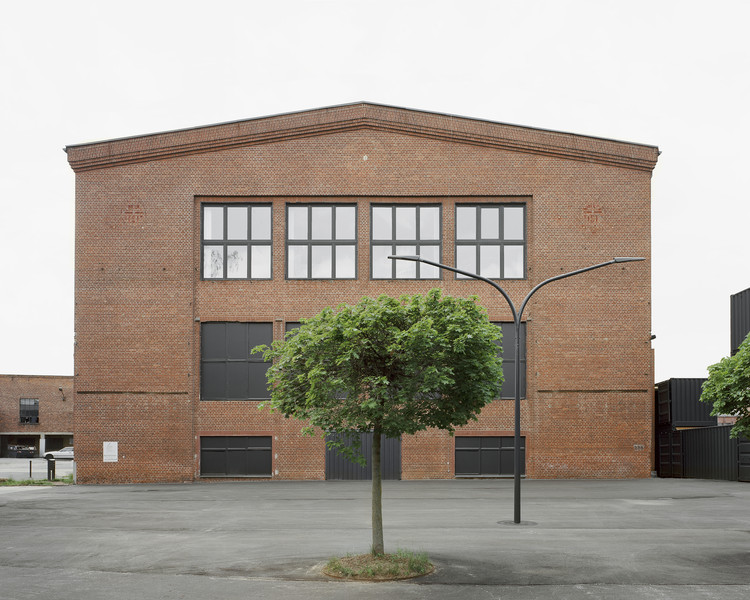 Saxony State Exhibition 2020 Entrance Pavilion / AFF architekten + Georgi Architektur + Ilja Oelschlägel Produkt Design - Exterior Photography, Windows, Brick, Facade