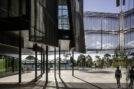 Edifício de Aprendizagem e Ensino da Universidade de Monash / John Wardle Architects  - Fotografia de Exterior, Fachada