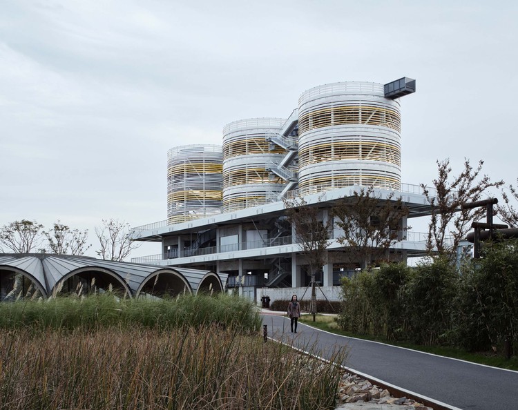 Ash Gallery / TJAD Original Design Studio - Exterior Photography