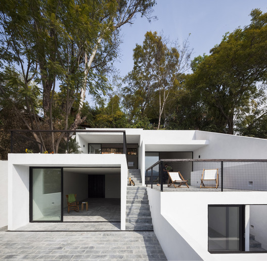 Architecture in Mexico: Emblematic Houses of Valle de Bravo Architecture in Mexico: Emblematic Houses of Valle de Bravo - Image 27 of 31