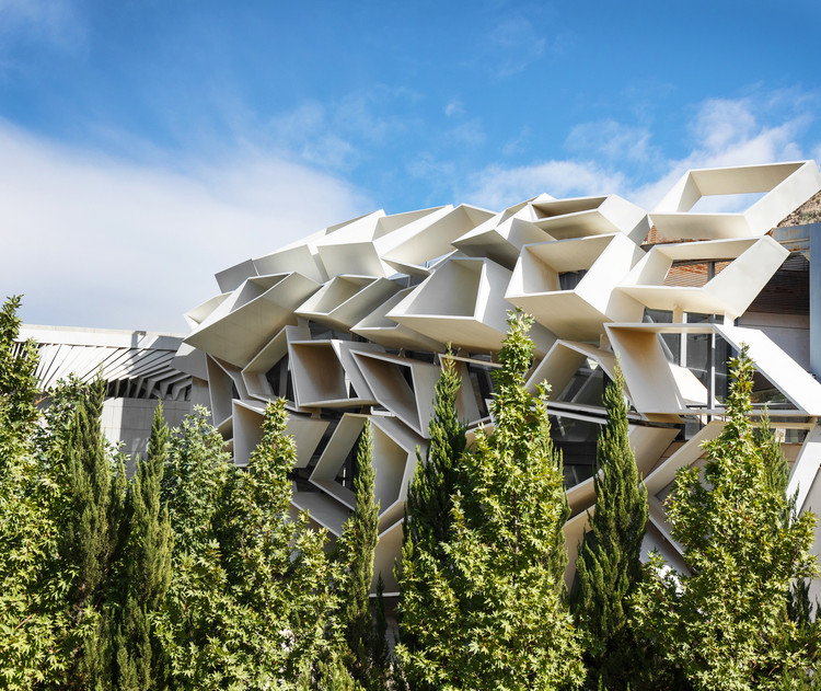 Centro de convenciones Green Land - Edificio de exposiciones / Mehrdad Iravanian Architects - Fotografía exterior