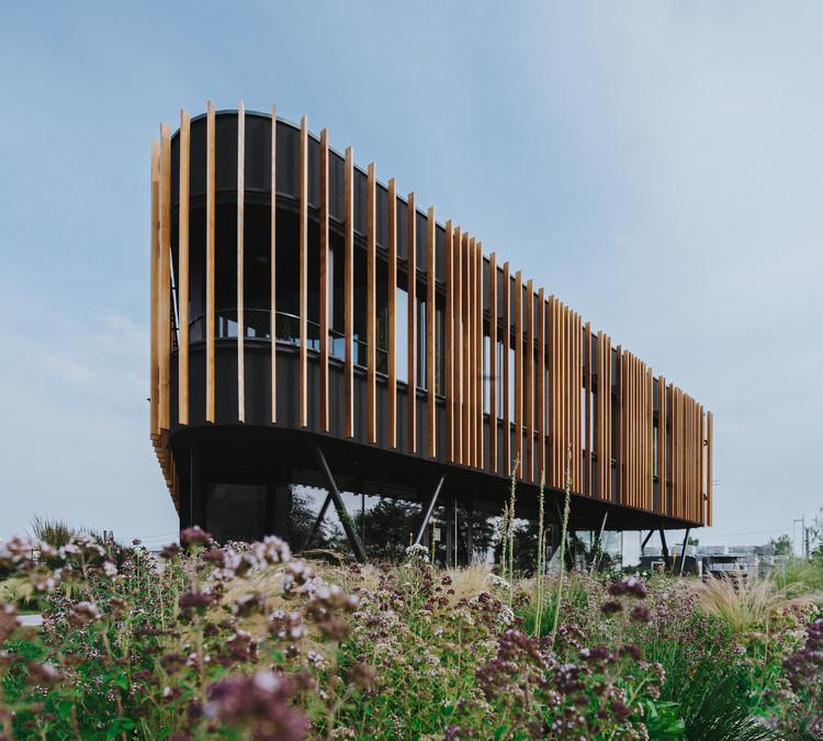 ABW Office Building / RB Architects + Lang Benedek Associeted Architects - More Images