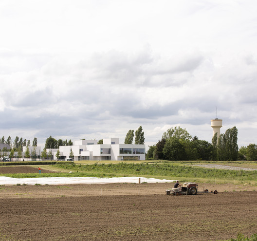 "Olympe de Gouges" Group of Schools  / Dominique Coulon & associés - Exterior Photography