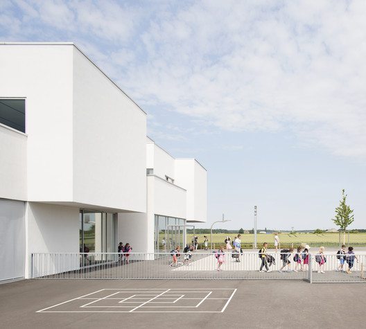 "Olympe de Gouges" Group of Schools  / Dominique Coulon & associés - Exterior Photography