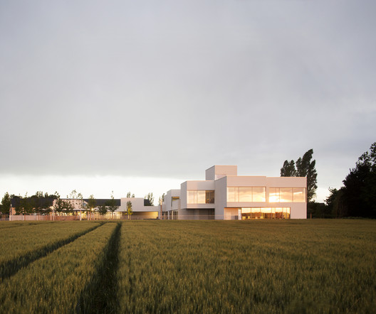 "Olympe de Gouges" Group of Schools  / Dominique Coulon & associés - Exterior Photography
