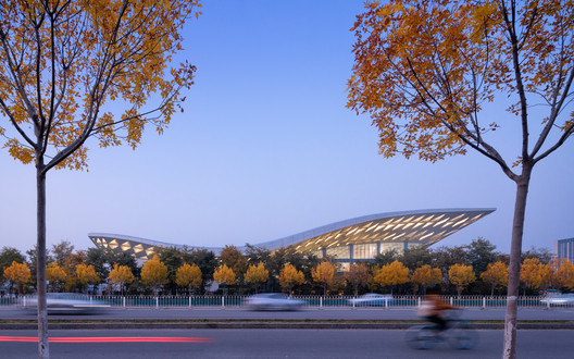 BIT Sports Center / Atelier Alter Architects - Exterior Photography