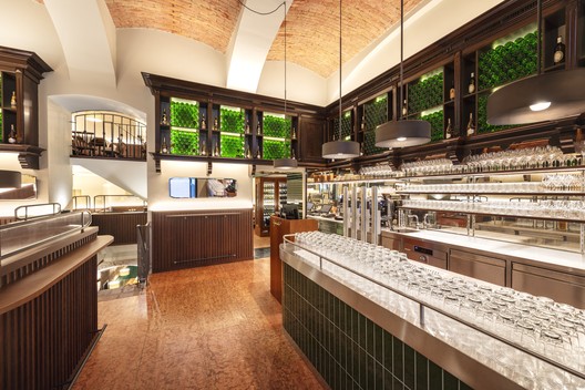 Gasthaus Figlmüller Bäckerstraße Restaurant / BWM Architekten Gasthaus Figlmüller Bäckerstraße Restaurant / BWM Architekten - Interior Photography, Kitchen, Countertop