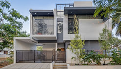 The Elemental / Ashwin Architects