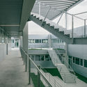 Edifício Sócrates Viladecans / Picharchitects/Pich-Aguilera - Fotografia de Interiores, Edifícios, Escada, Fachada, Corrimão