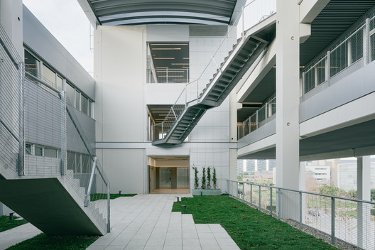 Edifício Sócrates Viladecans / Picharchitects/Pich-Aguilera Edifício Sócrates Viladecans / Picharchitects/Pich-Aguilera - Fotografia de Interiores, Fachada, Aido