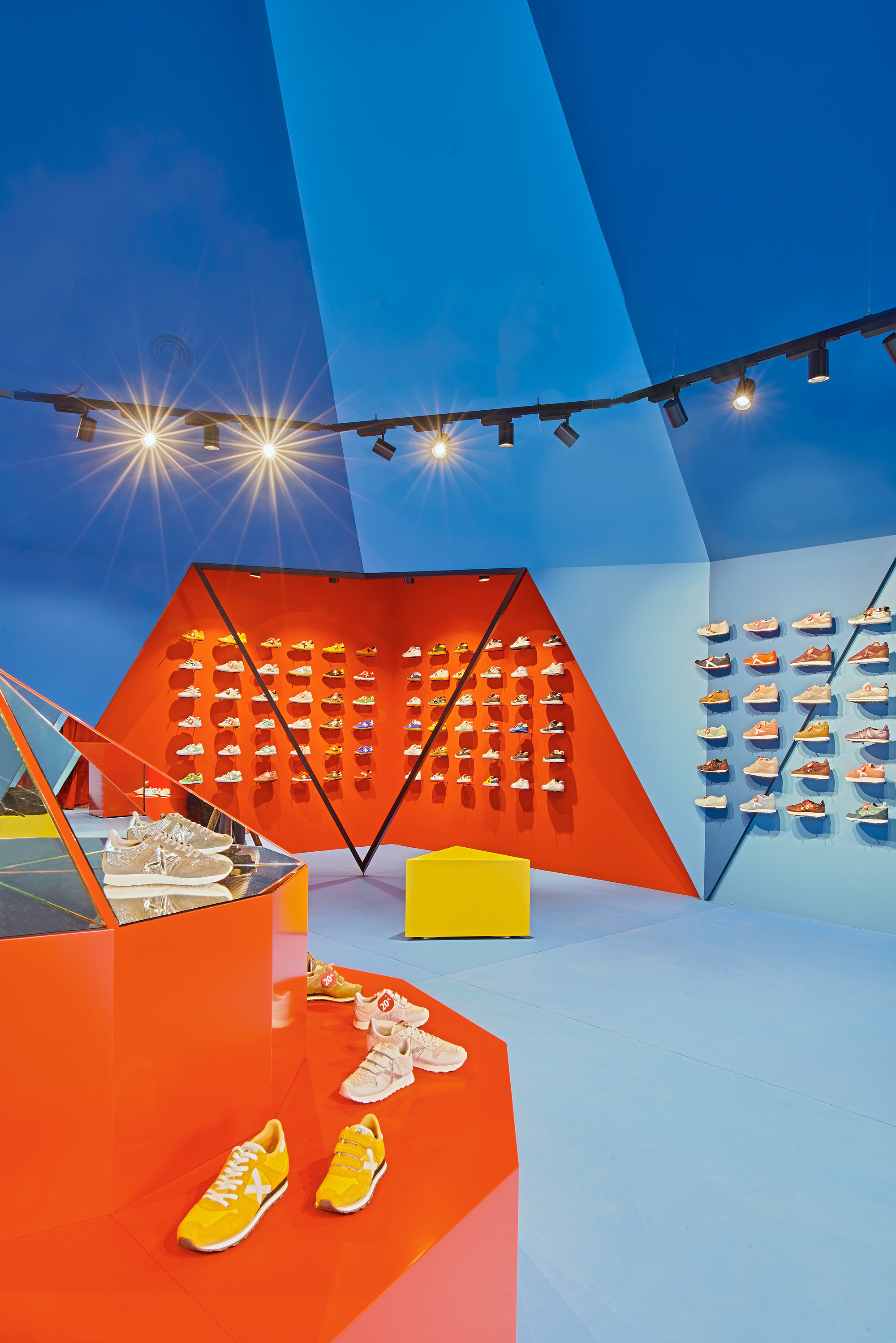 Gallery of Tienda 14 Store / Studio Animal - 3