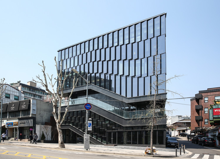 M Street Building / LESS - Exterior Photography, Facade