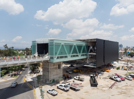 Linha 3 do Trem Ligeiro é inaugurada em Guadalajara Linha 3 do Trem Ligeiro é inaugurada em Guadalajara - Imagem 2 de 21