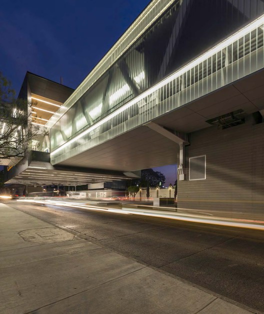 Linha 3 do Trem Ligeiro é inaugurada em Guadalajara Linha 3 do Trem Ligeiro é inaugurada em Guadalajara - Imagem 7 de 21