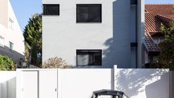 TR6 House / Raz Melamed architects