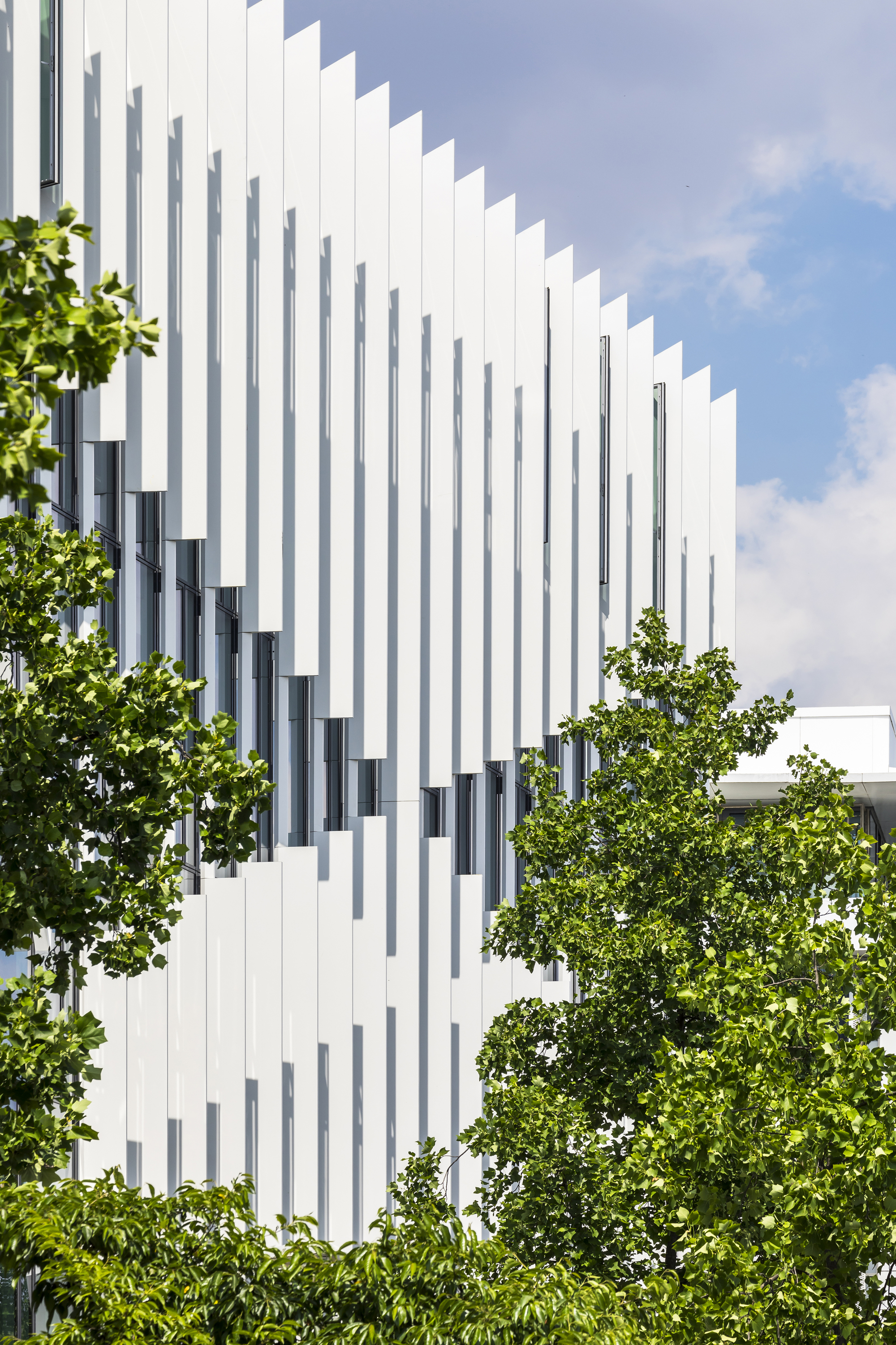 Shift Building Gallery of Shift / Arte Charpentier - 2