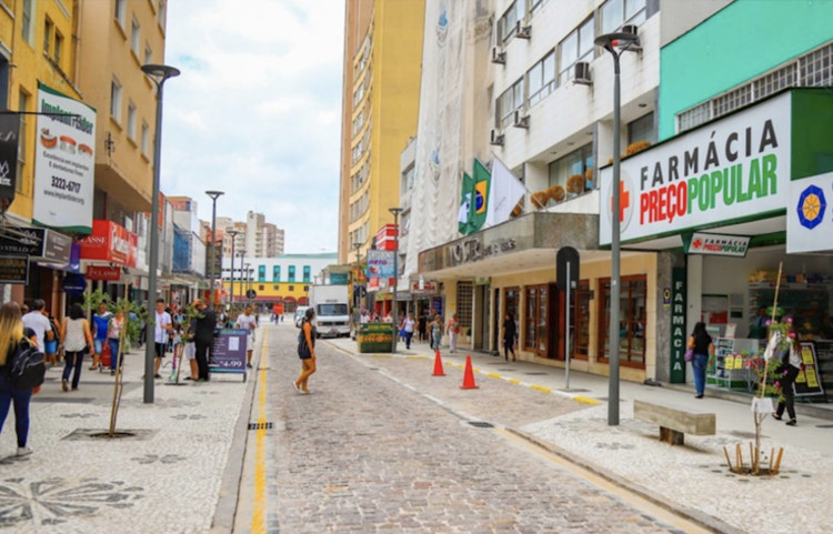 A rua depois da intervenção. Foto: Mauro Magnabosco