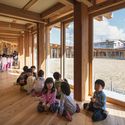 吉野町“木构”幼儿园，跑上屋顶 / 手塚建筑研究所 - 室内图