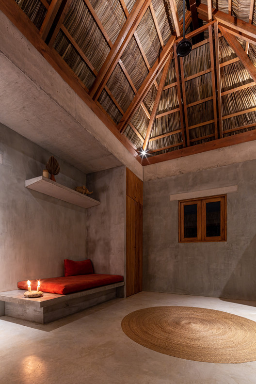 Bangalô Litibú / PALMA - Fotografia de Interiores, Sala de Estar, Viga