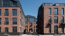 Studio 12 Apartment Complex / T+T Architects