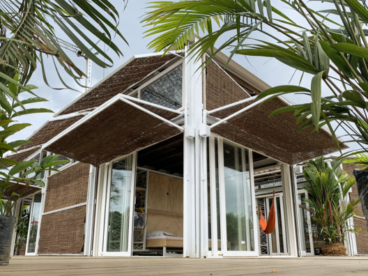 Green Machine: Adaptable Modular Social Housing Prototype - Image 5 of 63