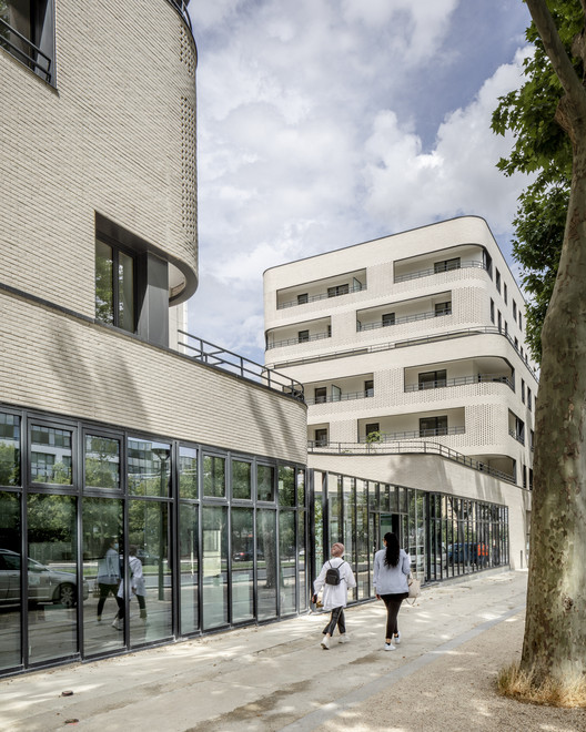 Boulevard Ney Social Housing / ITAR Architectures - Exterior Photography, Windows, Facade