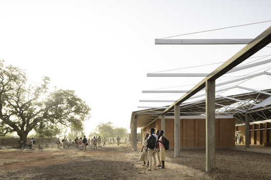 Secondary School and Auxiliary Buildings of Bangre Veenem School Complex / Albert Faus - Exterior Photography