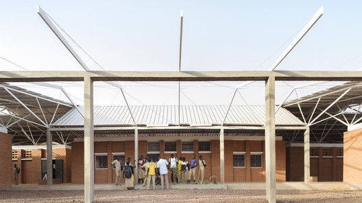 Secondary School and Auxiliary Buildings of Bangre Veenem School Complex / Albert Faus - Exterior Photography