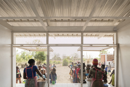 Secondary School and Auxiliary Buildings of Bangre Veenem School Complex / Albert Faus - Interior Photography
