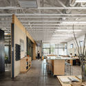 Studio 1334 / debartolo architects - Interior Photography, Offices Interiors, Kitchen, Beam, Table, Chair