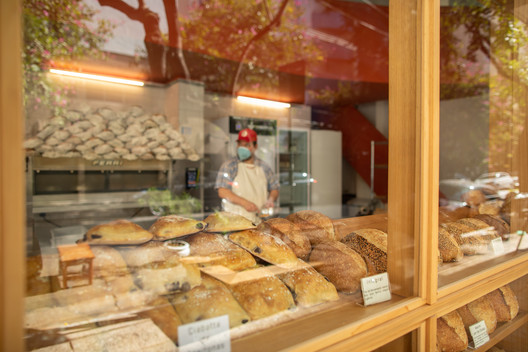 Pistor Artisanal Bakery / Estúdio Artigas - Interior Photography, Living Room