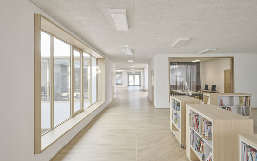 Bütze Wolfurt Primary School  / Schenker Salvi Weber Architekten - Interior Photography