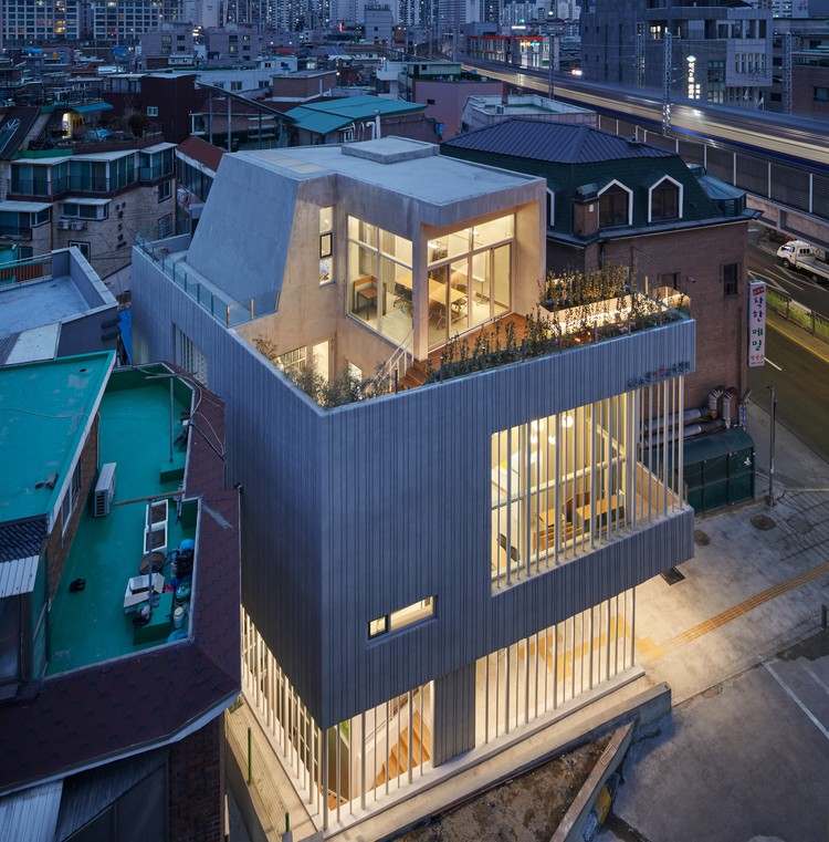 Nowon Women's Education Center / TPL Architects - More Images