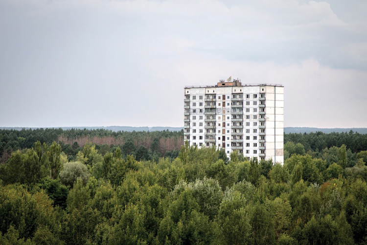 Série de fotografias registra a Zona de Exclusão de Chernobyl décadas após o desastre - Imagem 2 de 16