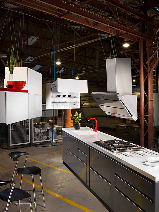 What is thermolamination and how can it be applied in interior design? - More Images