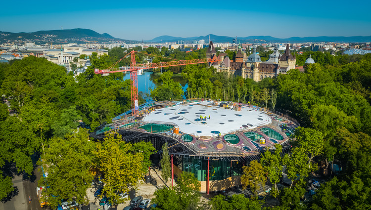 Série de fotos mostra a construção da Casa da Música Húngara projetada por Sou Fujimoto - Imagem 6 de 10