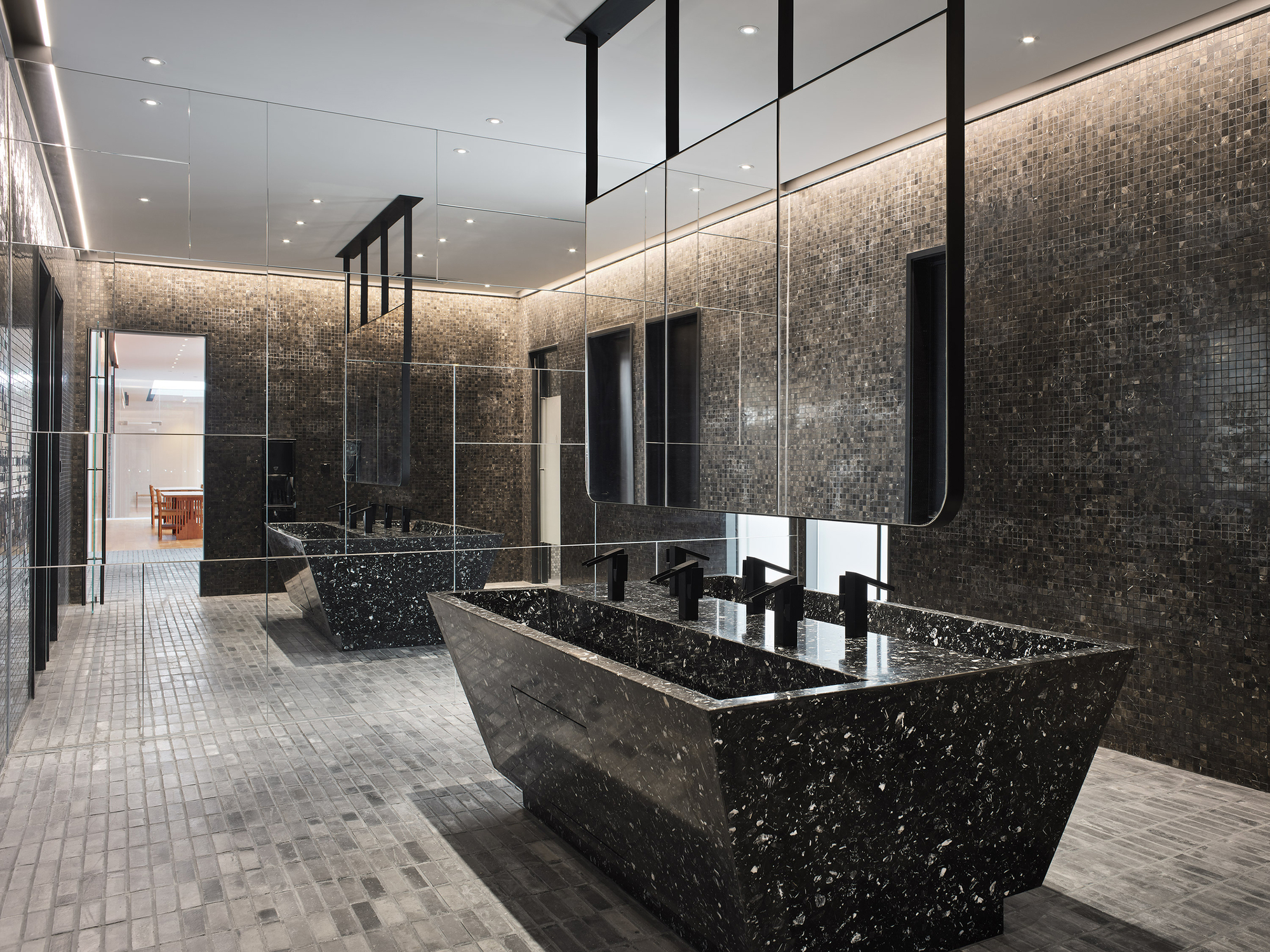 Gallery of The Linen Gallery / Uchida Shanghai 30