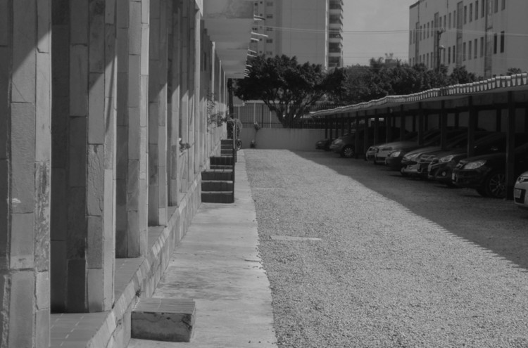 Housing projects in industrialized zones: the case of the Mooca Residential Complex - More Images