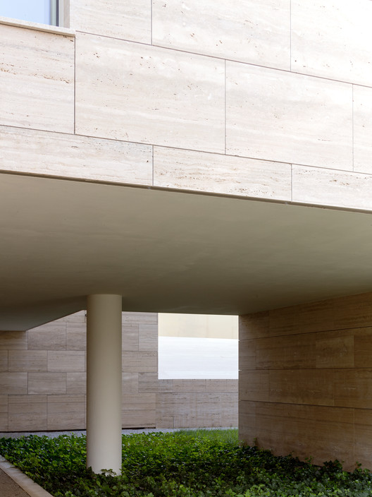 Residencial Complex in Gallarate / Álvaro Siza + COR Arquitectos Residencial Complex in Gallarate / Álvaro Siza + COR Arquitectos - Interior Photography, Concrete