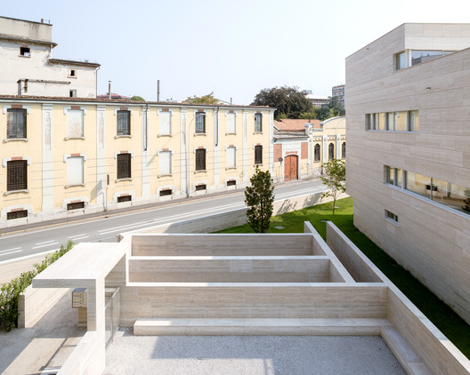 Residencial Complex in Gallarate / Álvaro Siza + COR Arquitectos Residencial Complex in Gallarate / Álvaro Siza + COR Arquitectos - Exterior Photography