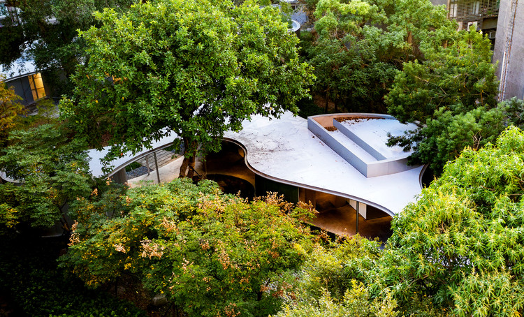 Green Cloister / cys.asdo - Exterior Photography, Garden