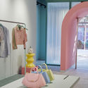 Flagship Store Mietis / Evvo Retail - Interior Photography, Closet