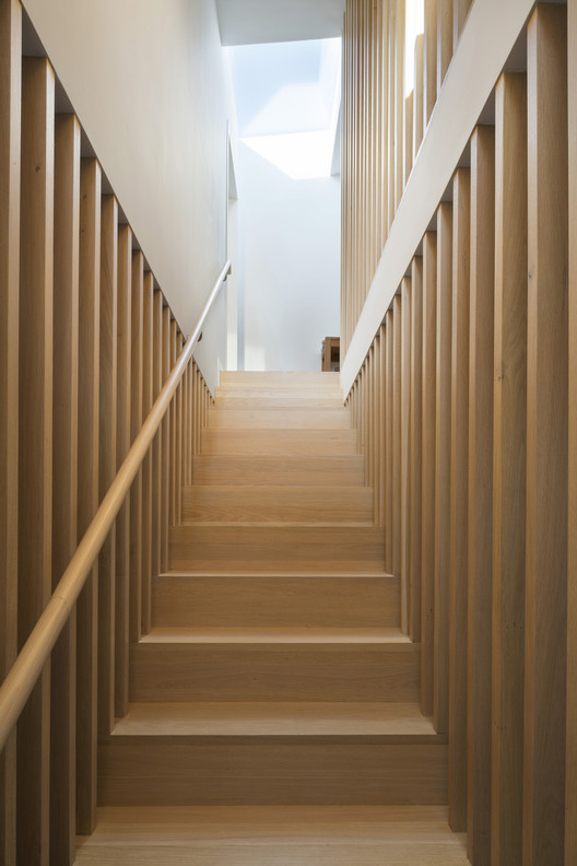 Casa Ángulo / Carbogno Ceneda Architects Casa Ángulo / Carbogno Ceneda Architects - Fotografía interior, Escaleras, Barandas