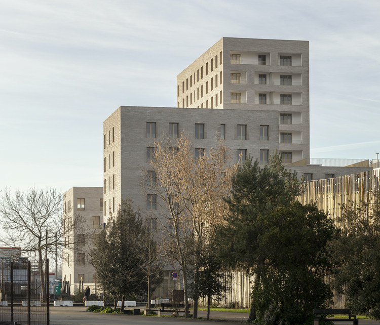Zellige Housing Complex / Tectône + Tact architectes - More Images