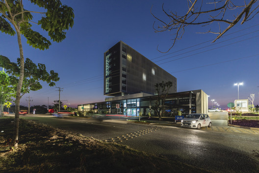 Hospital Faro del Mayab / Grupo Arquidecture - Fotografía exterior, Ventanas